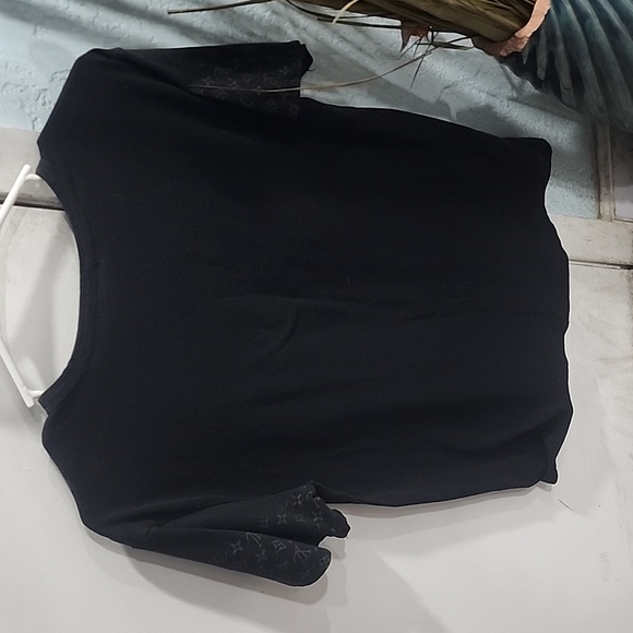 Louis Vuitton shirt - Picture 4 of 8